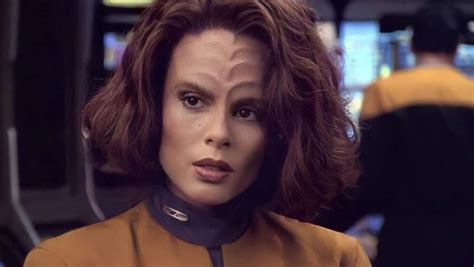 Voyager's Roxann Dawson Had A Chance To Direct Star Trek But Dropped It ...