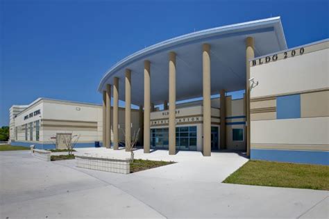 Apopka High will open as a shelter Thursday at 1 p.m.