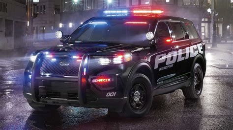 Ford Is Recalling Over 500 Explorer Police Vehicles Due To Screen Fault ...