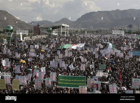 Yemen Rally Israel Gaza Conflict Stock Photo - Alamy