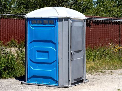 Porta Potty Rental: What Are Their Sizes and Dimensions? - FusionSite