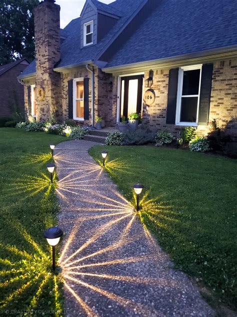 Solar Landscape Lighting Ideas To Highlight Your Home's Exterior On A ...