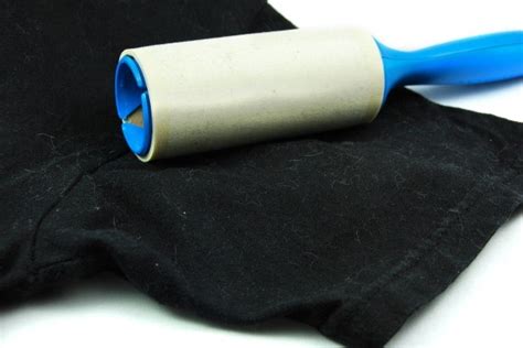 Uses for a A Lint Roller | ThriftyFun