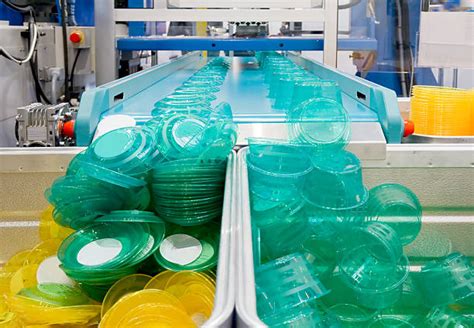 68.400+ Fotos, Bilder und lizenzfreie Bilder zu Plastic Factory - iStock