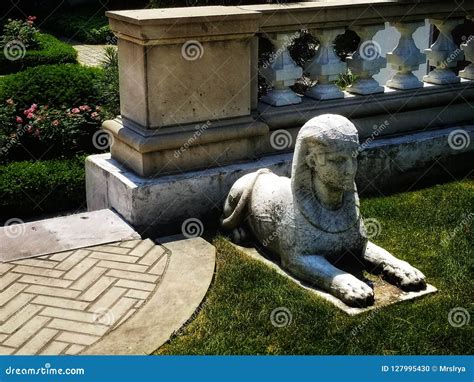 Statue stock photo. Image of concrete, grass, museum - 127995430