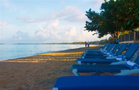 Travellers Beach Resort (Negril, ) - Resort Reviews - ResortsandLodges.com