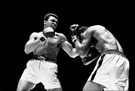 F0332 12x18 INCHES Muhammad Ali vs. Sonny Liston FIGHT King of Boxing Great Top Player Print on ...