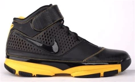 Nike Zoom Kobe II - A History of the Sneakers Worn During Kobe Bryant's ...