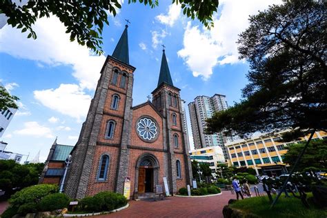 Top 16 Best Things to Do in Daegu, South Korea - Out of Town Blog