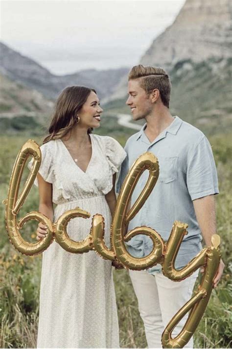 21 Gorgeous and Classy Pregnancy Announcement Ideas - Just Simply Mom