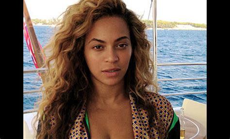 Top Five Images of Beyonce without makeup - Yabibo