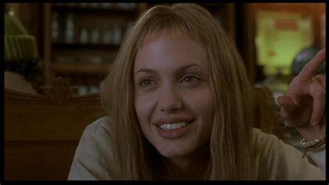 Angelina Jolie as Lisa Rowe in 'Girl, Interrupted' - Angelina Jolie ...