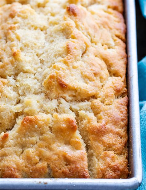 Honey Beer Bread (no yeast/quickbread recipe) - The Chunky Chef