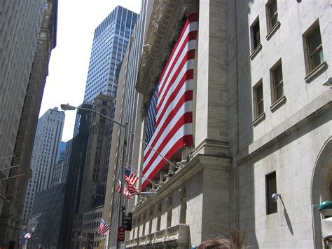 Wall Street flag | The American flag on Wall Street. | Azureon2 | Flickr