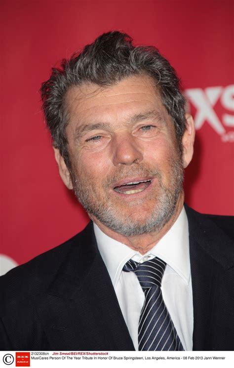 Jann Wenner To Sell His Controlling Stake in Rolling Stone Magazine