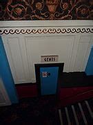 Category:Male toilet signs - Wikimedia Commons