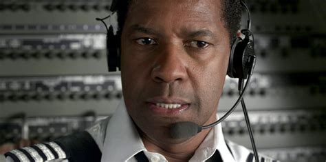 Flight: Denzel Washington Movie Surprises and Delights - Taped Reality