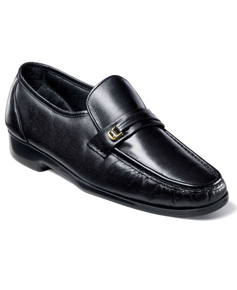 Florsheim Riva Moc Toe Loafers in Black for Men | Lyst