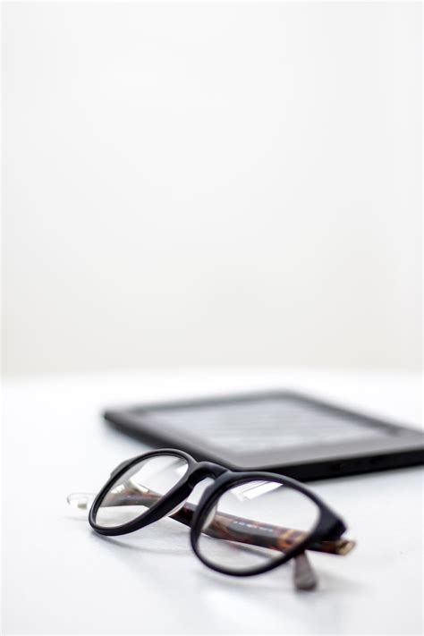 glasses, white, table, tablet, reading, close up, bokeh, background, copy space, eyewear | Pxfuel
