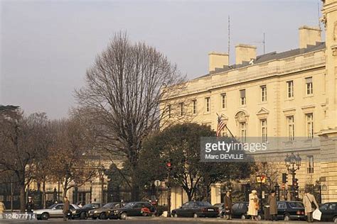 Us Embassy Paris Photos and Premium High Res Pictures - Getty Images