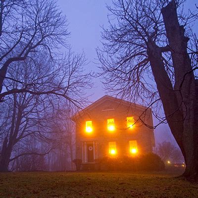 These haunted vacation rentals are actually worthy of Halloween - The Manual