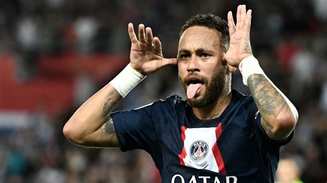 How many goals has Neymar scored during his career? PSG star's ...