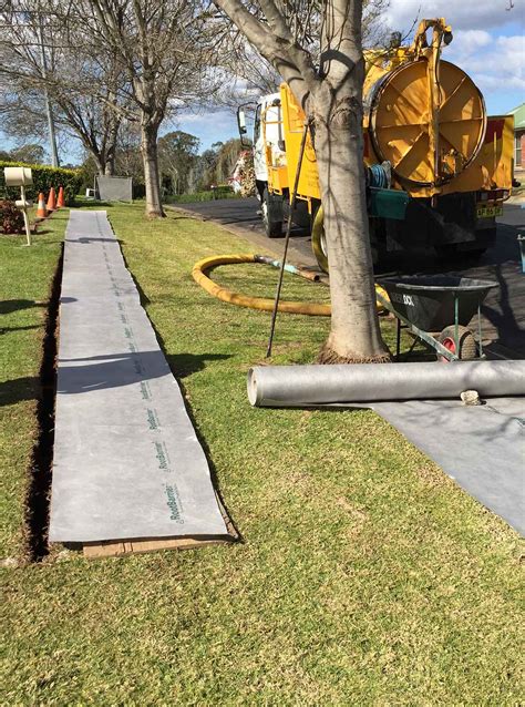 Tree root barrier installation | Rootmasters