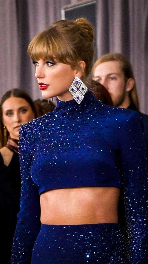 Taylor Swift 2023 Grammys Wallpaper/Lockscreens, 2023