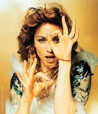 25 years later, is Madonna "Ray of Light" era still the best female reinvention ever? - Base - ATRL