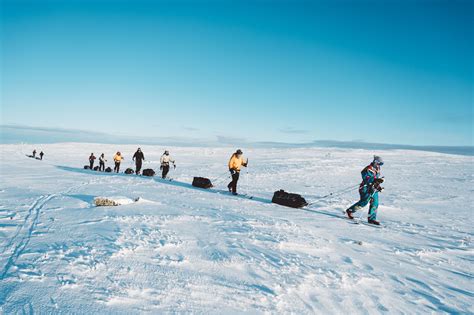 An introduction to Nordic Skiing | 8 Tips for Beginners