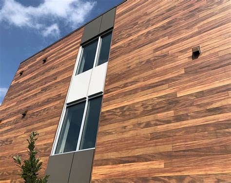 DIZAL Wood Grain Aluminum Siding | Modern Materials