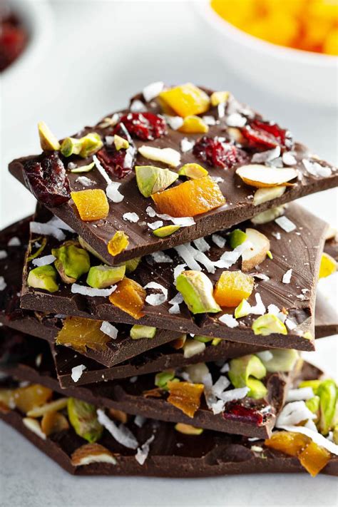 Healthy Dark Chocolate Bark Recipe | The Novice Chef