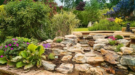 Decorative Stone Garden Ideas | Shelly Lighting