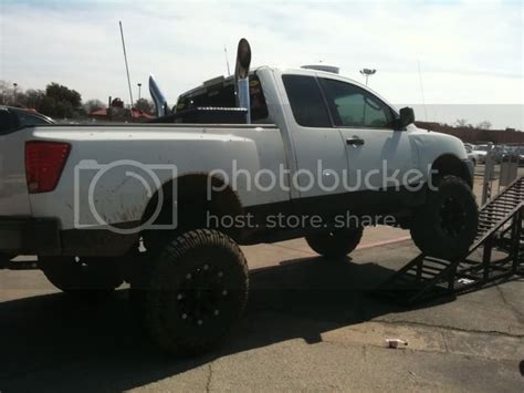 pictures of lifted trucks | Page 19 | Nissan Titan Forum