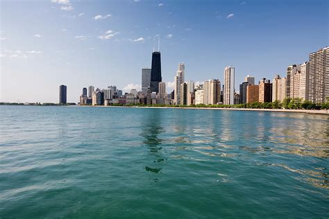 Chicago Skyline From The Lake by Stevegeer