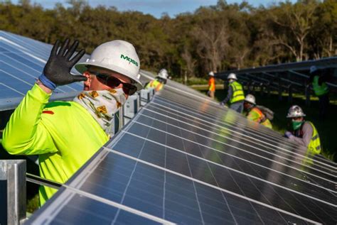 Solar Jobs - Career Opportunities in Solar Industry | Moss