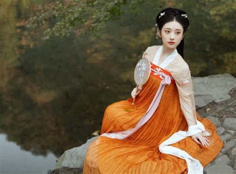 Chinese Hanfu, Hanfu Dress, Traditional Han Chinese Clothing - Easy ...