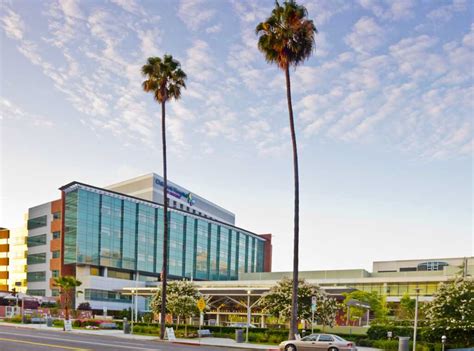 The 4 Best Hospitals in Los Angeles to Get Treatment - Expat Assurance