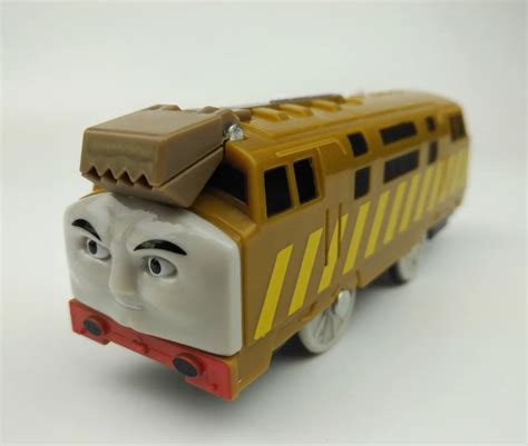 Diesel 10 Electric Trains Vihcle Toy Motorized Trackmaster Railway ...