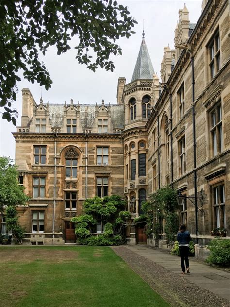 Gonville and Caius College at University of Cambridge, England | No Man ...