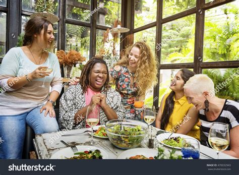 Diversity Women Group Hanging Eating Together Stock Photo 470032943 | Shutterstock