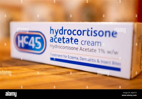 Hydrocortisone cream hi-res stock photography and images - Alamy