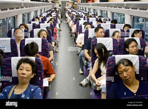 Chinese Passengers Inside High Speed Shanghai Nanjing Bullet Train D406 ...