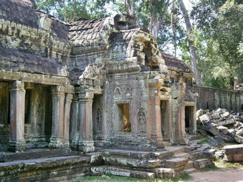 Angkor Wat Ruins 4 - Joy and Journey