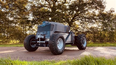 Dynium Fully Autonomous Electric Tractor - Performance Projects