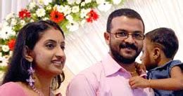 Actor Jayasurya Family Photo | Wedding Photos Of Actors | Hindi Tamil ...