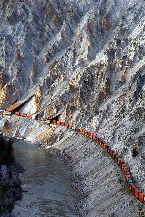 Train in the Fraser Canyon (BC) | Train pictures, Model train scenery ...