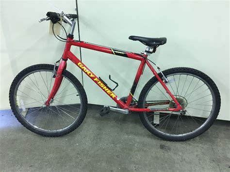 RED GARY FISHER WAHOO MOUNTAIN BIKE - Able Auctions