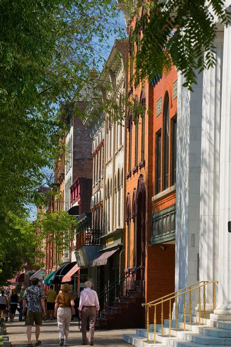 A Guide to Saratoga Springs, New York | Vogue