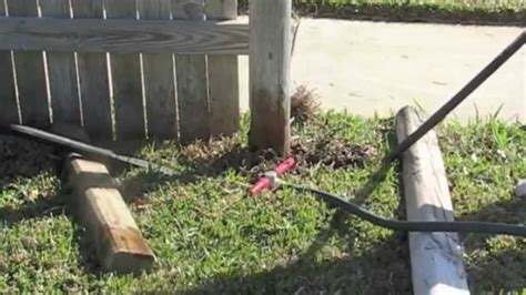 Wood Post Puller - DIY Fence Repair for Posts Set In Concrete Footings - YouTube